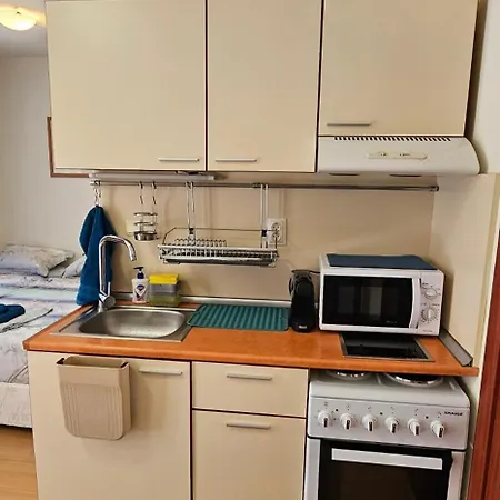Apartman Rainbow 2 6 *
